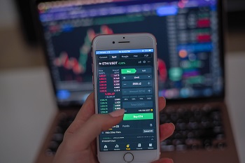 Ideal for online investment platforms offering their own model portfolios or Wealth Managers who want to distribute their portfolios to a wider audience